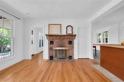$459,000 | 14 Barnsdale Road, East Providence, RI 02914