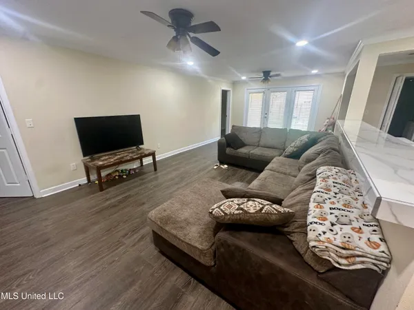 $340,000 | 609 South 5th Avenue, Cleveland, MS 38732