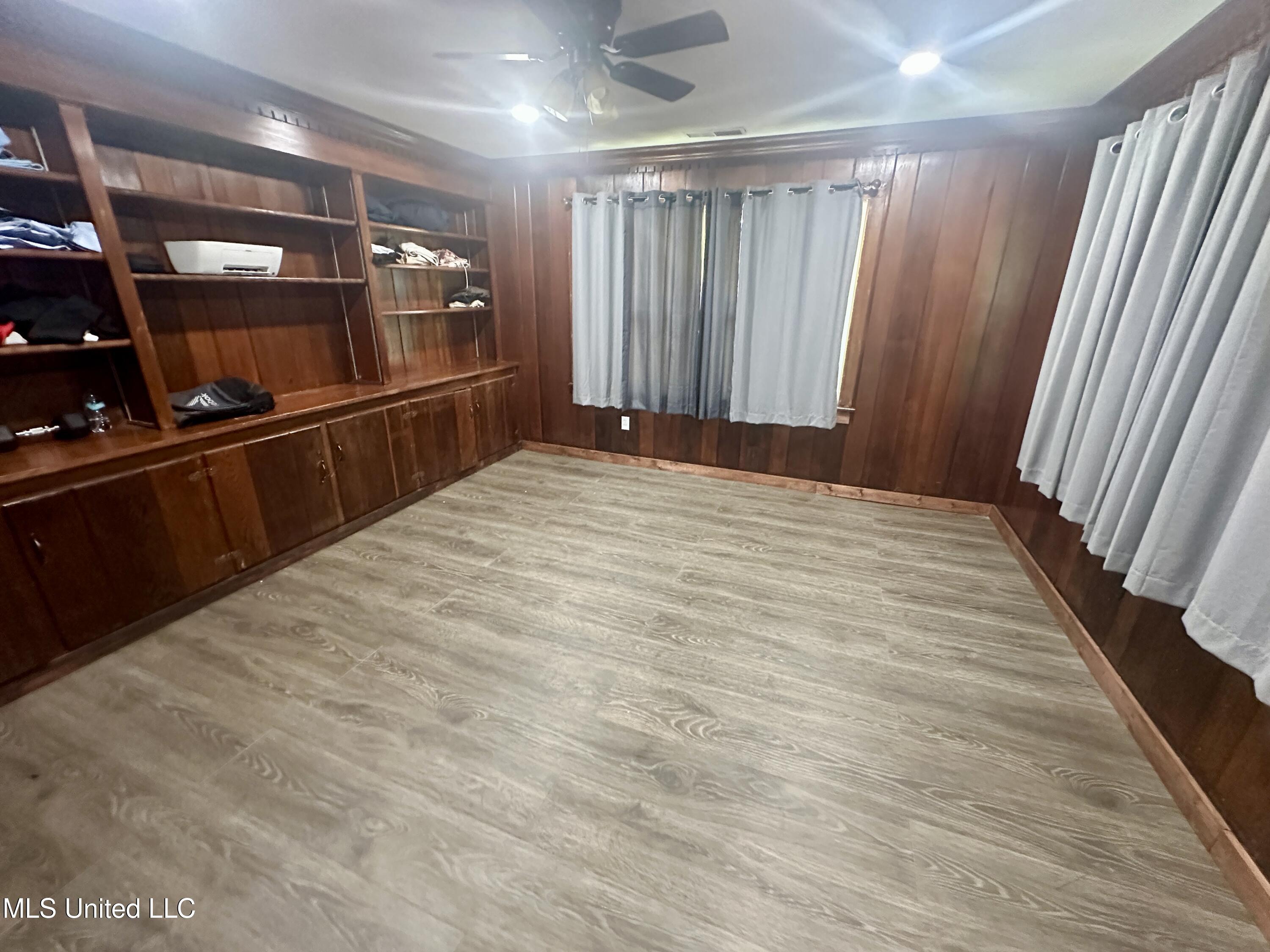 609 South 5th Avenue Cleveland, MS 38732 - Photo 10 of 19 IMG_0850