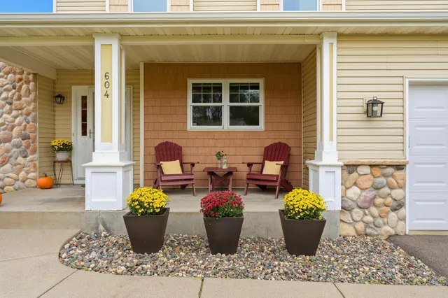 $674,900 | 604 Topaz Lane, Hudson, WI 54016