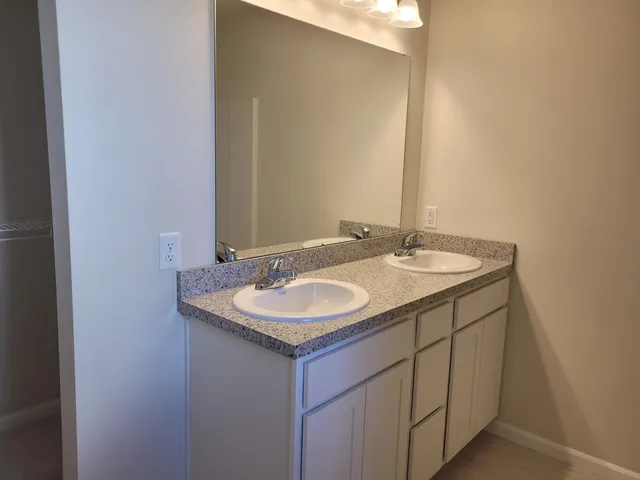 $419,900 | 4243 Butternut Drive, Wayland, MI 49348