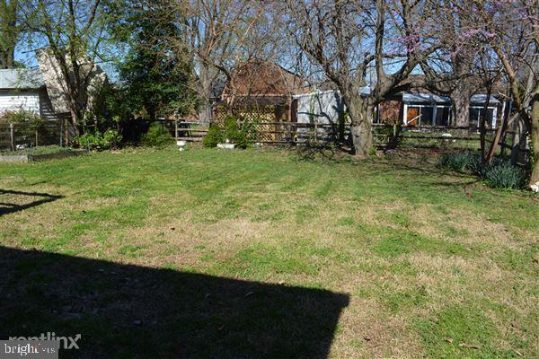 266 Carroll Road Pasadena, MD 21122 - Photo 23 of 25 Gallery Image 23