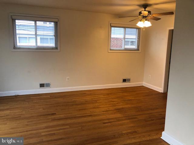 266 Carroll Road Pasadena, MD 21122 - Photo 6 of 25 Gallery Image 6