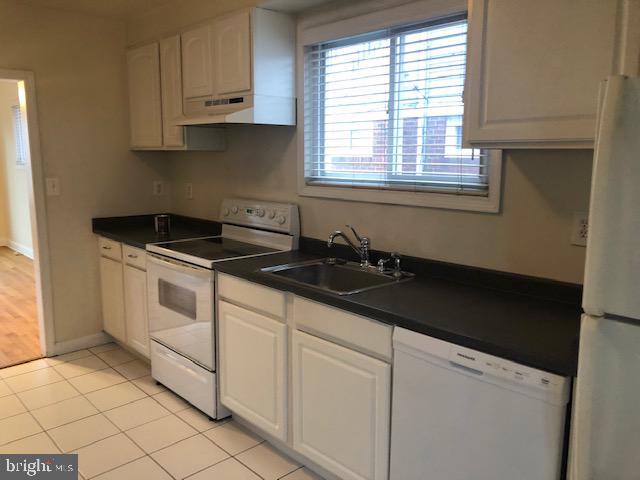 266 Carroll Road Pasadena, MD 21122 - Photo 9 of 25 Gallery Image 9