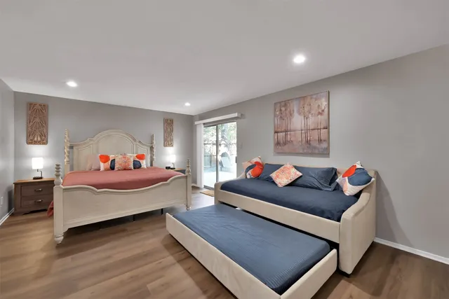 $4,100 | 17 Kittiwake Court, Spring, TX 77380