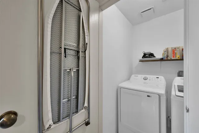 $4,100 | 17 Kittiwake Court, Spring, TX 77380