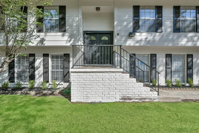 $4,100 | 17 Kittiwake Court, Spring, TX 77380