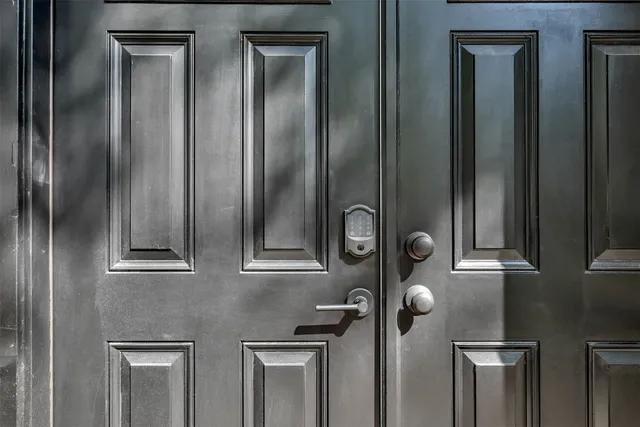 $4,100 | 17 Kittiwake Court, Spring, TX 77380