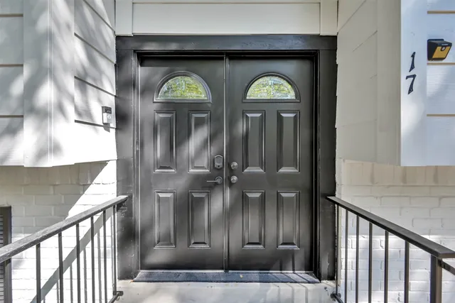 $4,100 | 17 Kittiwake Court, Spring, TX 77380