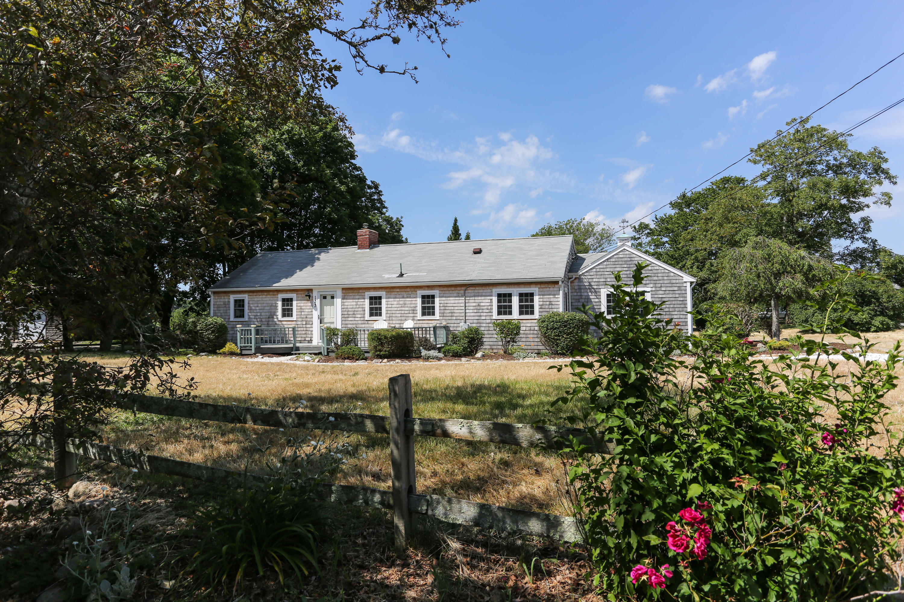 133 Rock Harbor Road Orleans, MA 02653 - Photo 24 of 33 133RocLR-5