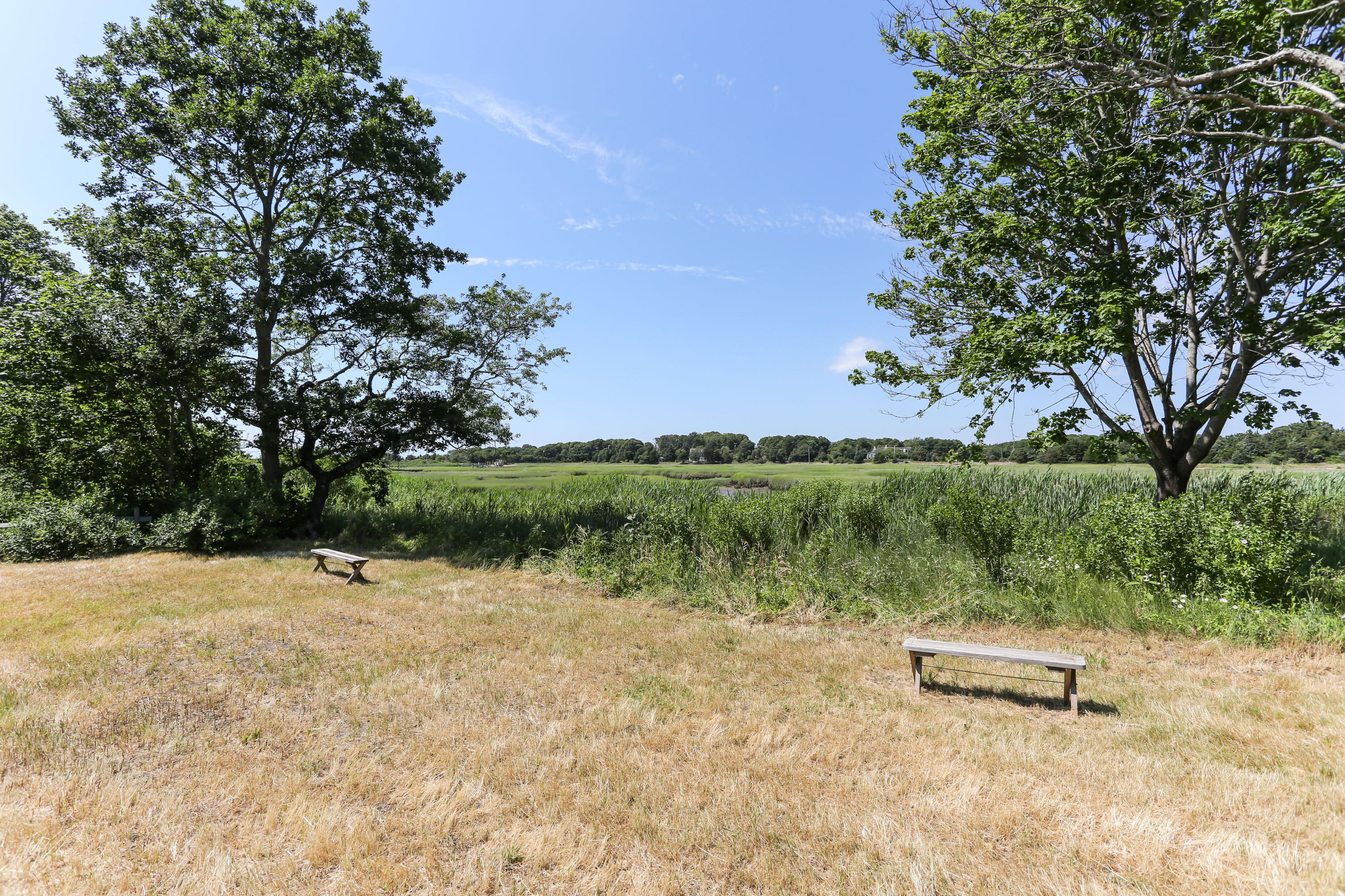 133 Rock Harbor Road Orleans, MA 02653 - Photo 30 of 33 133RocLR-31