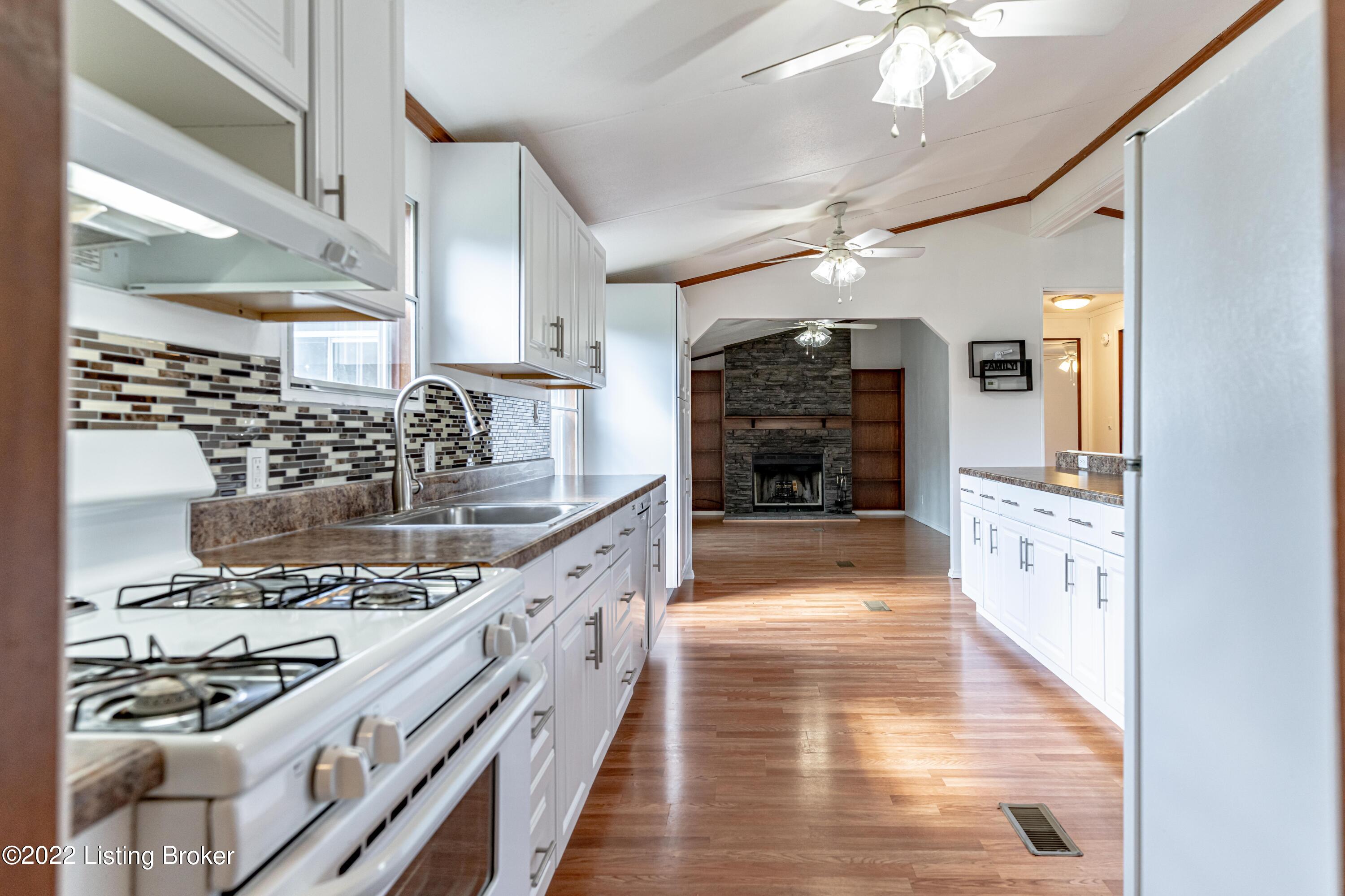 761 Galbraith Road Pleasureville, KY 40057 - Photo 20 of 61 DSC08771