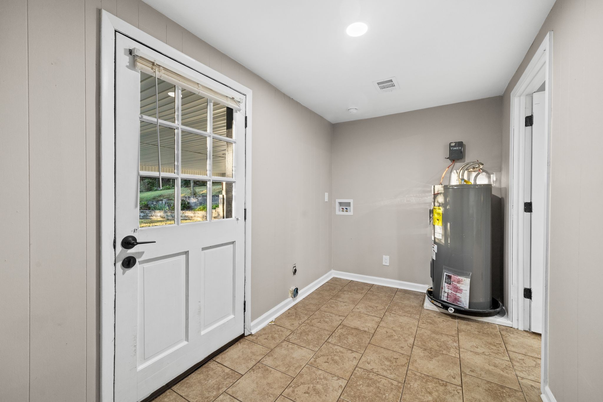 133 Mockerson Road Leoma, TN 38468 - Photo 28 of 33 a view of an entryway door