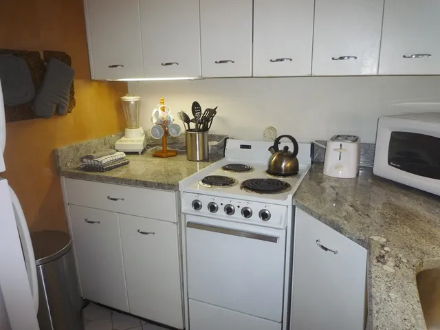 $3,100 | 29 Concord Avenue, Unit 603, Cambridge, MA 02138