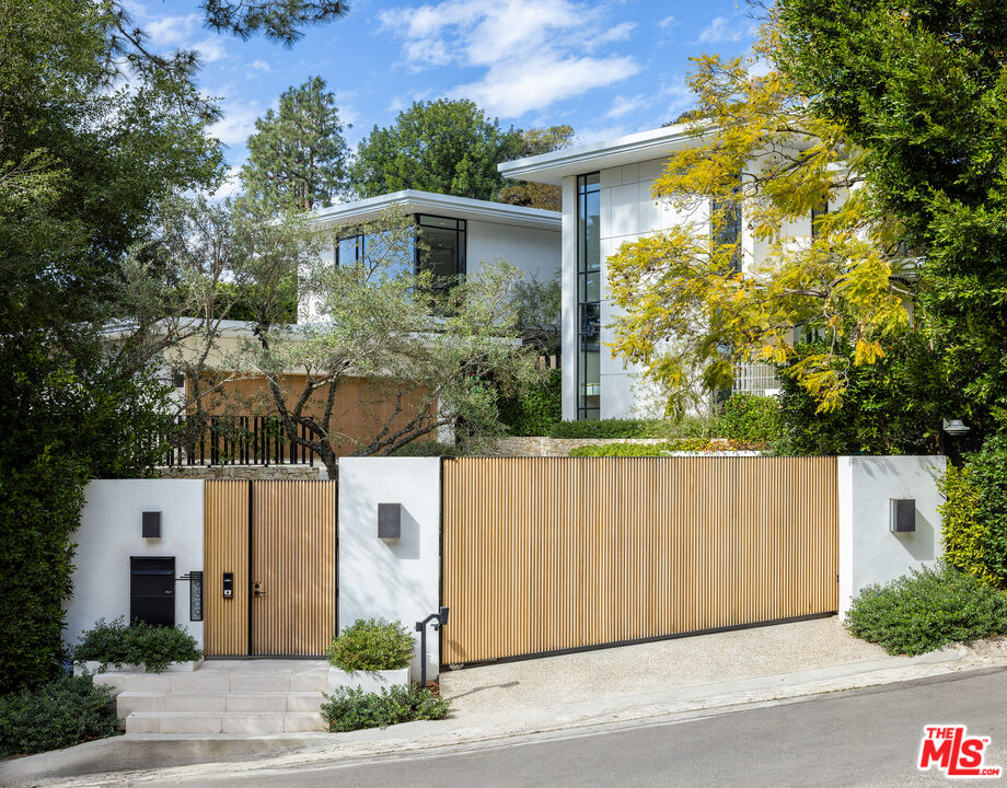 9509 Heather Road Beverly Hills, CA 90210 - Photo 26 of 26