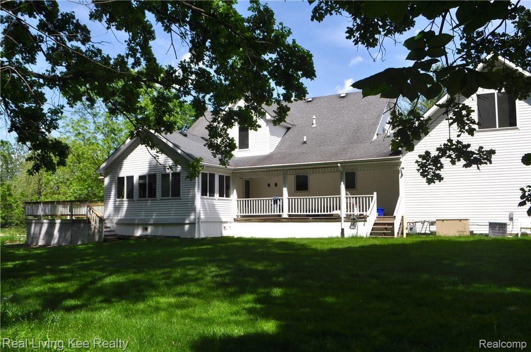64100 Miller Road Washington, MI 48095 - Photo 7 of 12 DSC_1648.jpg