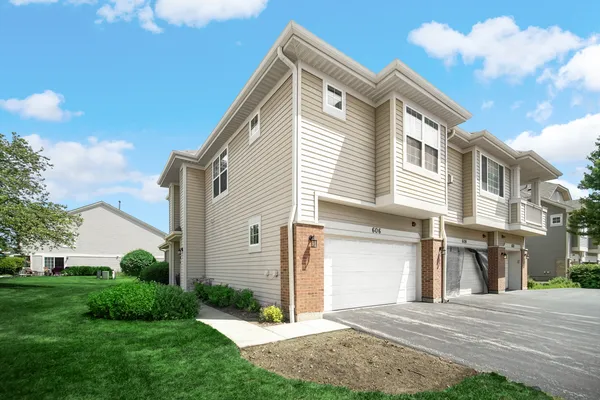 $310,000 | 606 Scott Court, Ingleside, IL 60041