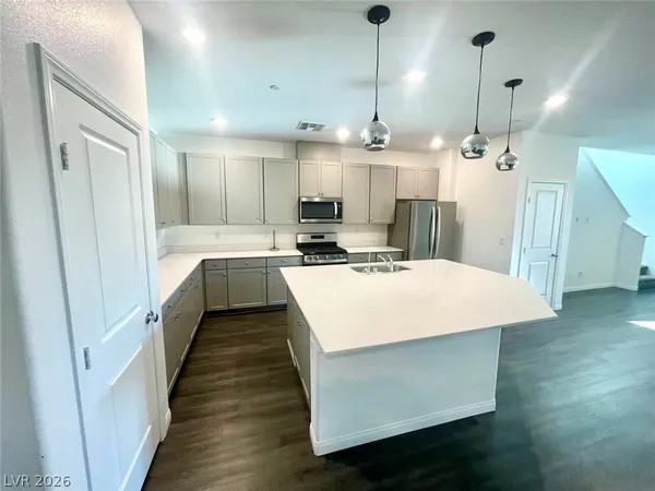 $2,215 | 3250 Palindrome Avenue, Henderson, NV 89044