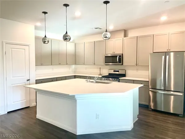 $2,215 | 3250 Palindrome Avenue, Henderson, NV 89044