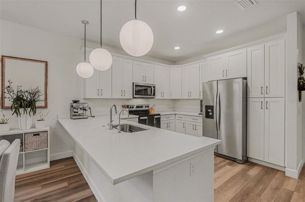 2740 Iris Road DeLand, FL 32724 - Photo 10 of 28 Gallery Image 10