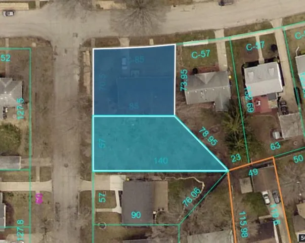 $220,000 | 2703 18th Avenue, Rockford, IL 61108