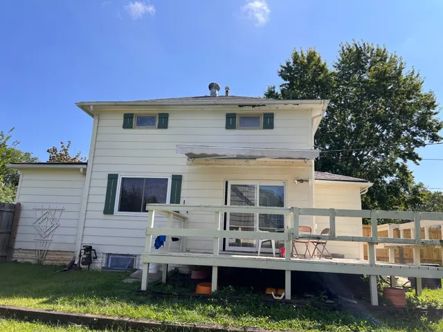 $229,000 | 1704 Beech Street, St. Paul, MN 55106