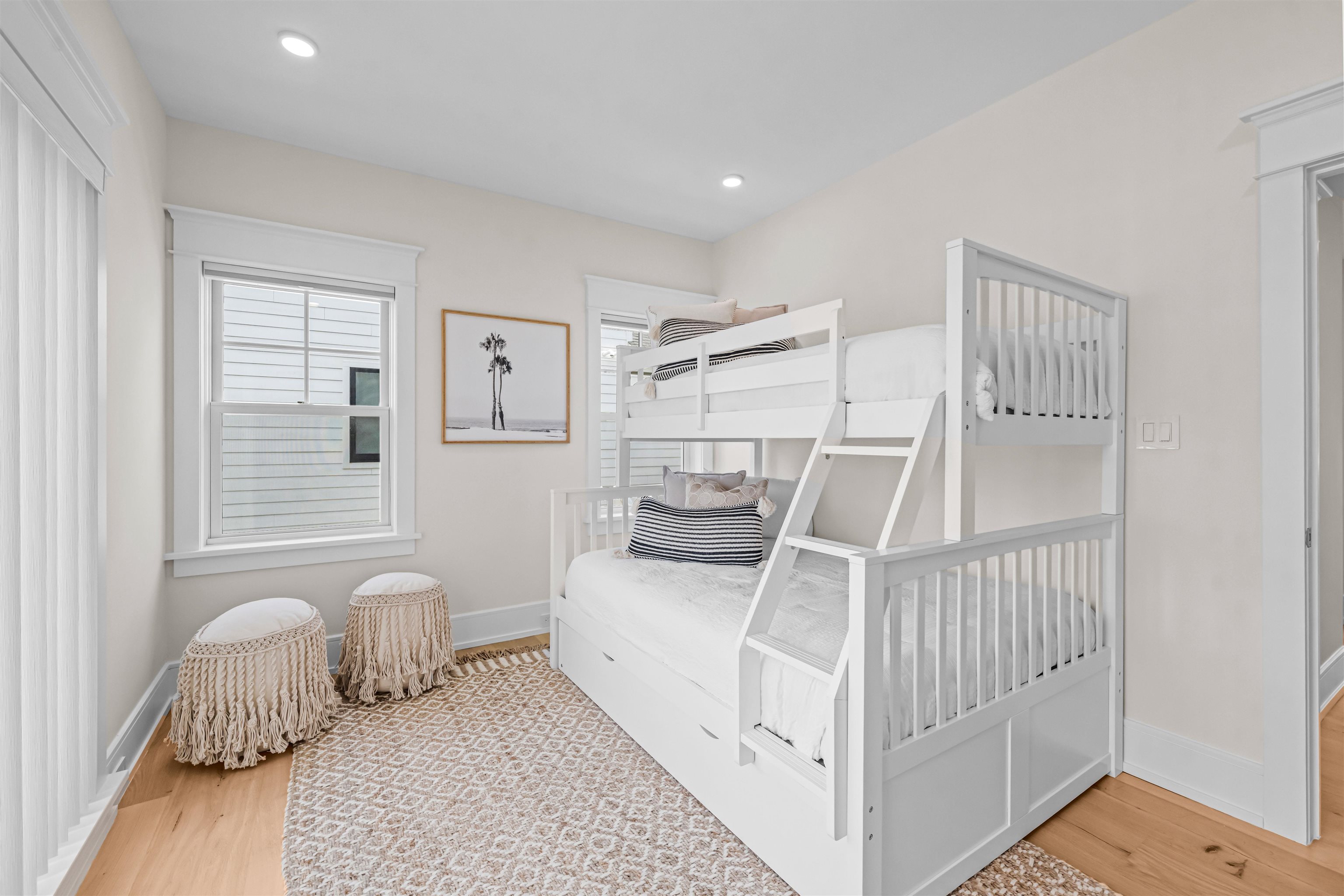 151 37th Street Avalon, NJ 08202 - Photo 36 of 50 a room with a bed and a table