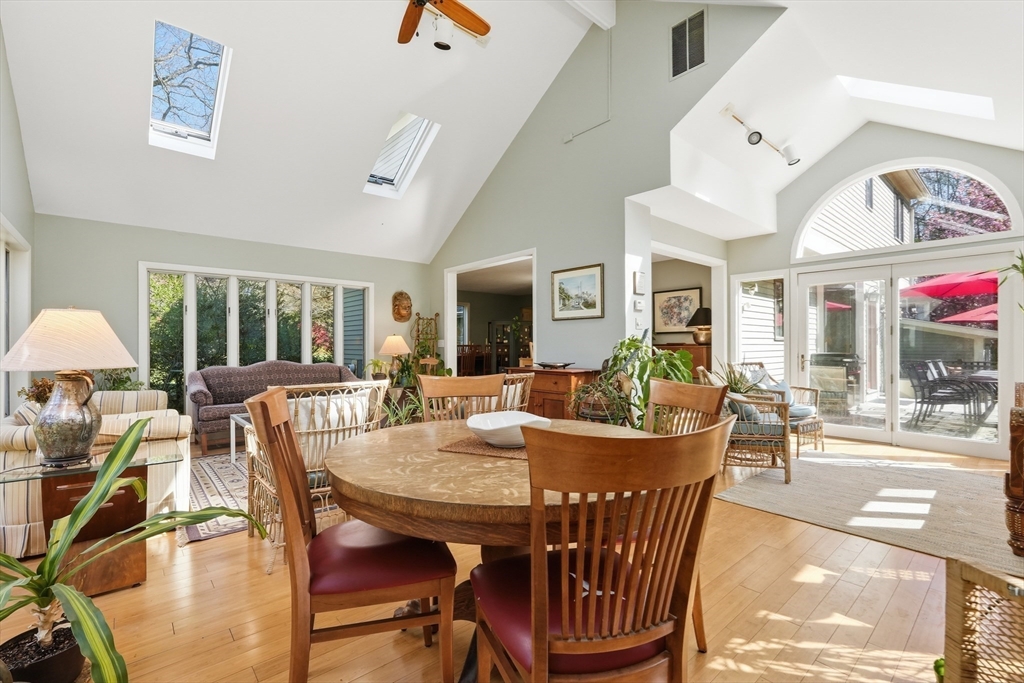 28 Trillium Way Amherst, MA 01002 - Photo 20 of 42