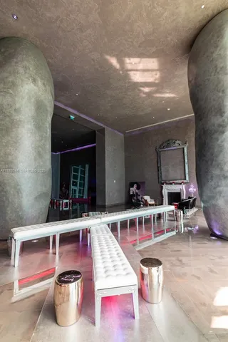 $6,000 | 495 Brickell Avenue, Unit 2102, Miami, FL 33131