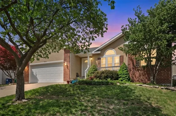 $405,000 | 1501 Fox Run Trail, Platte City, MO 64079