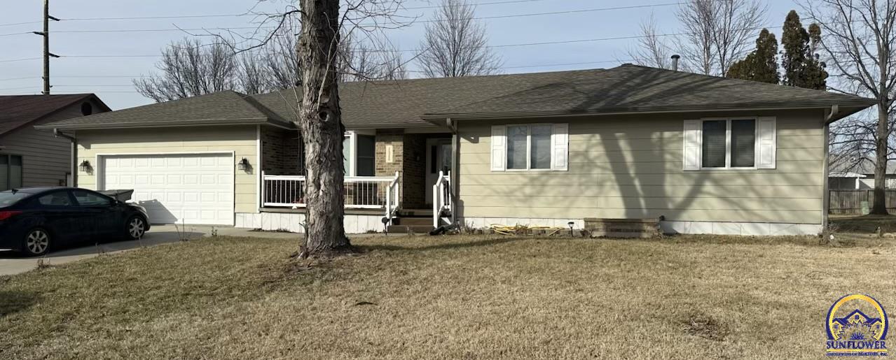 2620 West Ridge Drive Emporia, KS 66801 - Photo 1 of 1