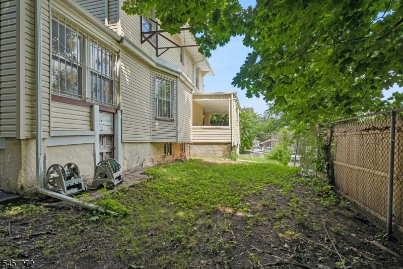 14 Scheerer Avenue Newark, NJ 07112 - Photo 21 of 46 Gallery Image 21