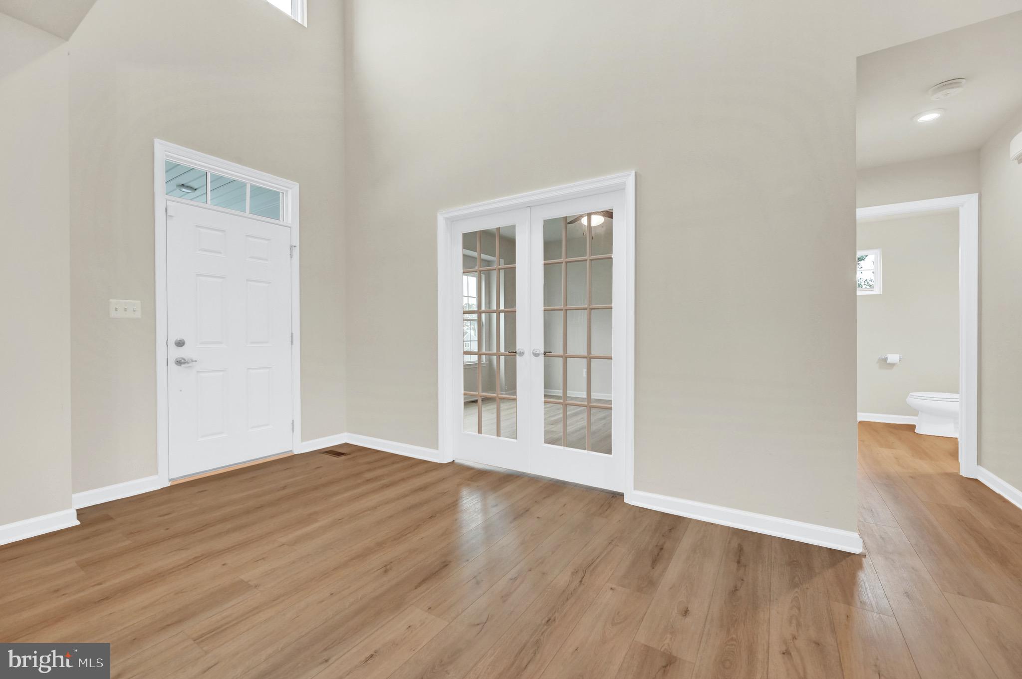 310 Greenwood Road Spring Grove, PA 17362 - Photo 6 of 64 Foyer