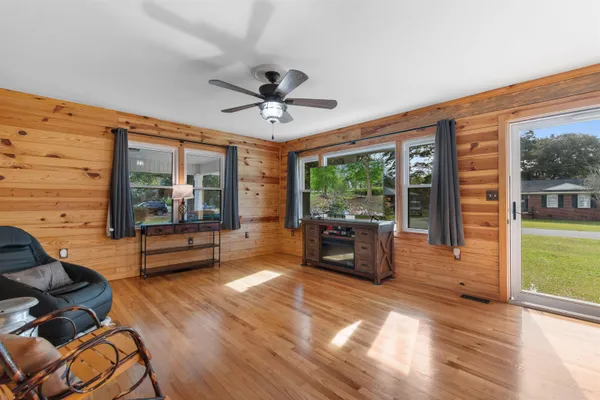 $289,000 | 1738 Pickens Street, Georgetown, SC 29440