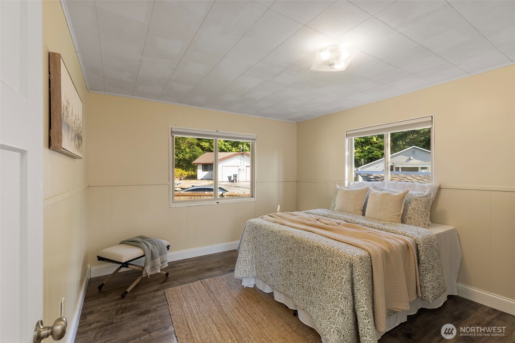 212 Willow Street Bremerton, WA 98310 - Photo 22 of 33 a bedroom with a bed and a window