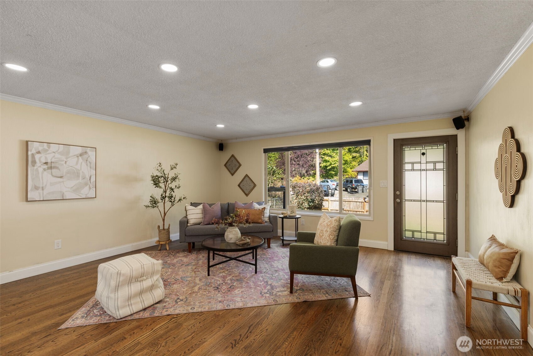 212 Willow Street Bremerton, WA 98310 - Photo 9 of 33 a living room with furniture and a large window
