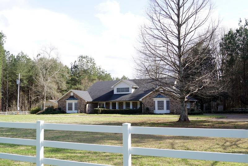 1245 Spring Water Ranch Road Mendenhall, MS 39114 - Photo 5 of 50 Photo 5