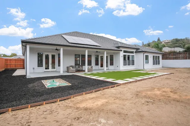 $1,599,999 | 10221 Savannah Drive, Oakdale, CA 95361