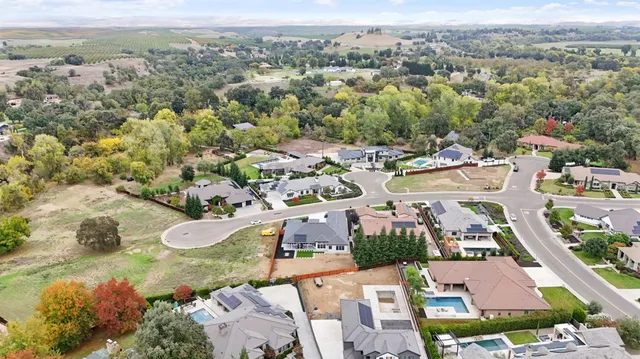 $1,599,999 | 10221 Savannah Drive, Oakdale, CA 95361