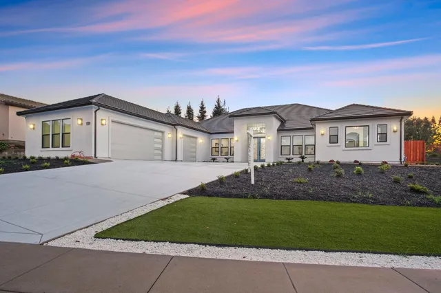 $1,599,999 | 10221 Savannah Drive, Oakdale, CA 95361