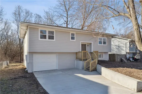 $269,999 | 309 West McDonald Street, Edgerton, KS 66021