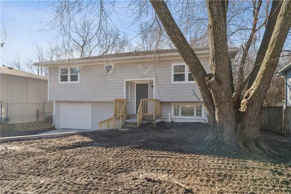 $269,999 | 309 West McDonald Street, Edgerton, KS 66021