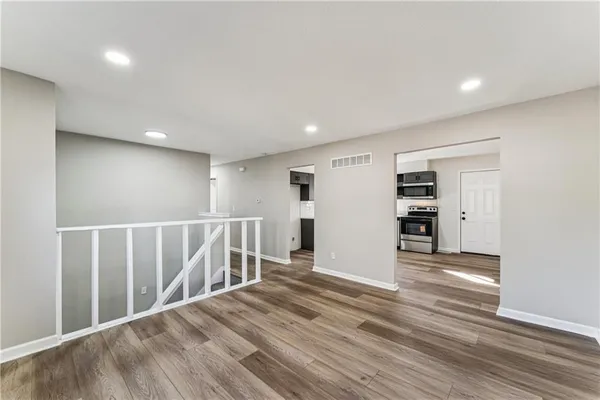 $269,999 | 309 West McDonald Street, Edgerton, KS 66021