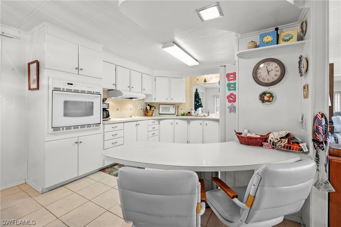 26255 Colony Road Bonita Springs, FL 34135 - Photo 13 of 30 Gallery Image 13