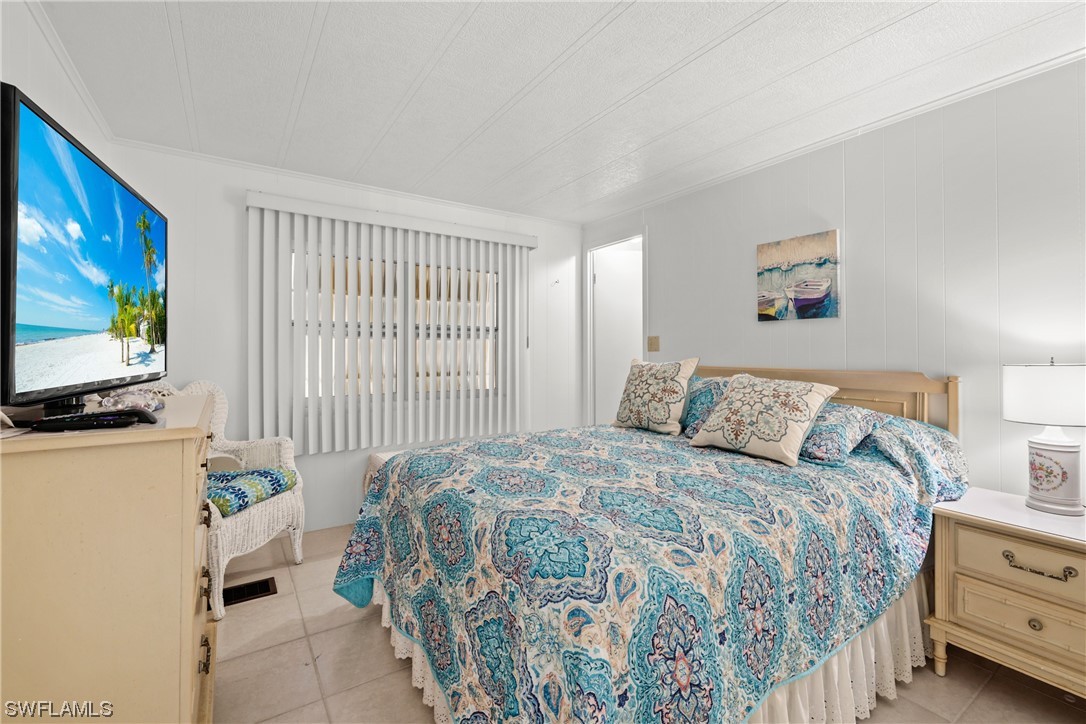 26255 Colony Road Bonita Springs, FL 34135 - Photo 14 of 30 Gallery Image 14