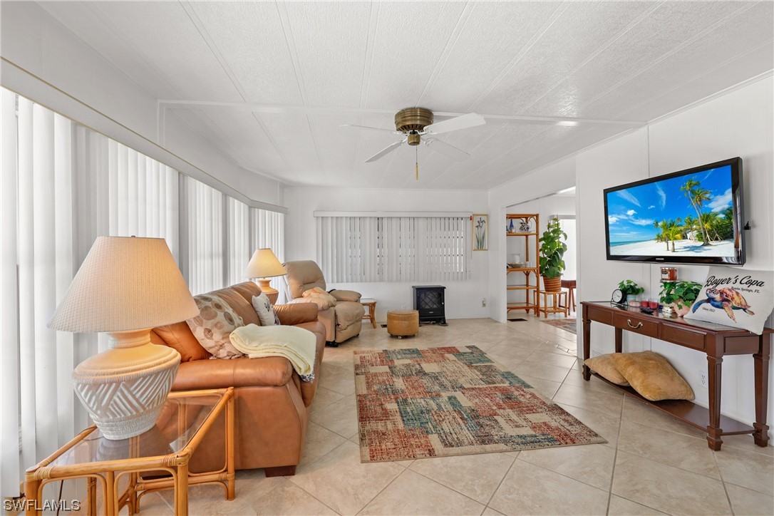 26255 Colony Road Bonita Springs, FL 34135 - Photo 5 of 30 Gallery Image 5