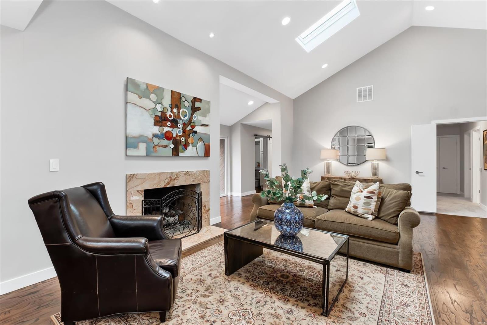 18 St Alfred Road Olivette, MO 63132 - Photo 7 of 55 Gallery Image 7