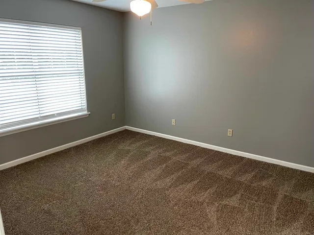 $1,295 | 2719 West Tharpe Street, Unit 26, Tallahassee, FL 32303