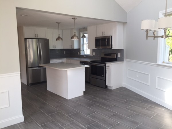 8 Bridle Road Bridgewater, MA 02324 - Photo 7 of 20