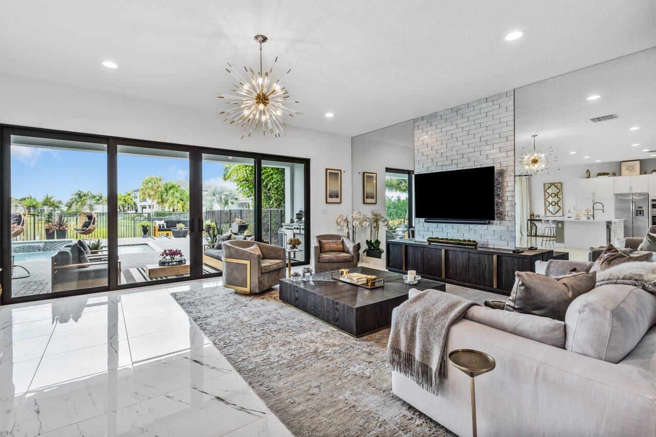 8783 Quiet Inlet Lane Boca Raton, FL 33496 - Photo 21 of 71 Family Room